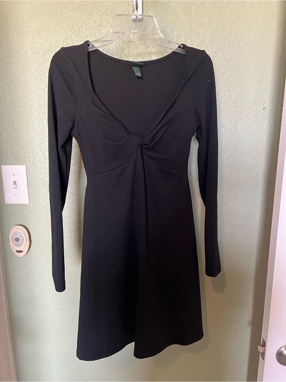 Juniors Black Wild Fable Long-Sleeve Twist-Front Dress
